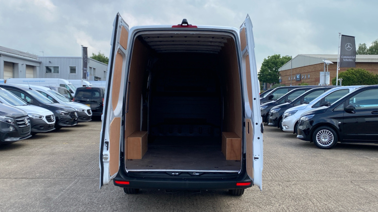Mercedes-Benz Sprinter 315Cdi L3 Diesel Rwd 3.5t H2 Pro Van